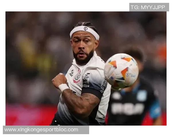 德佩豪华酒店套房月租35万镑球队要求搬迁他却拒绝